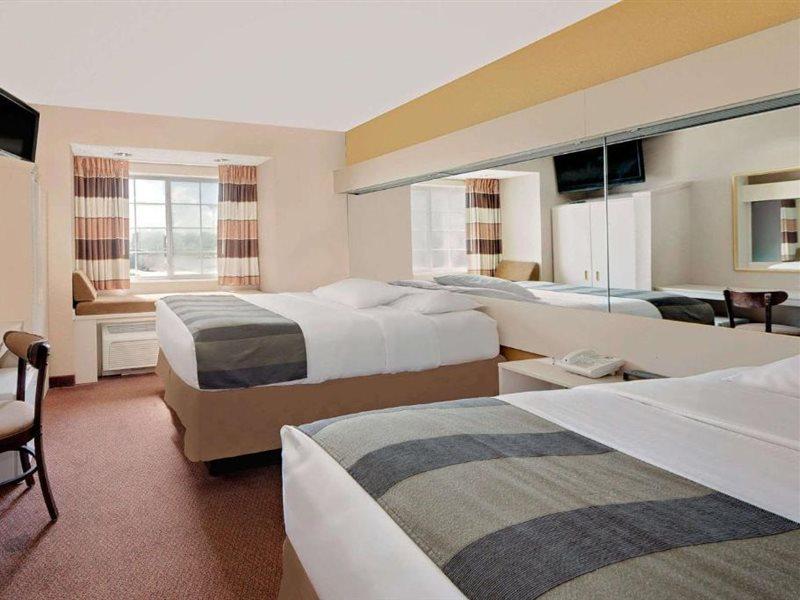 Microtel Inn & Suites By Wyndham Joplin Exterior foto