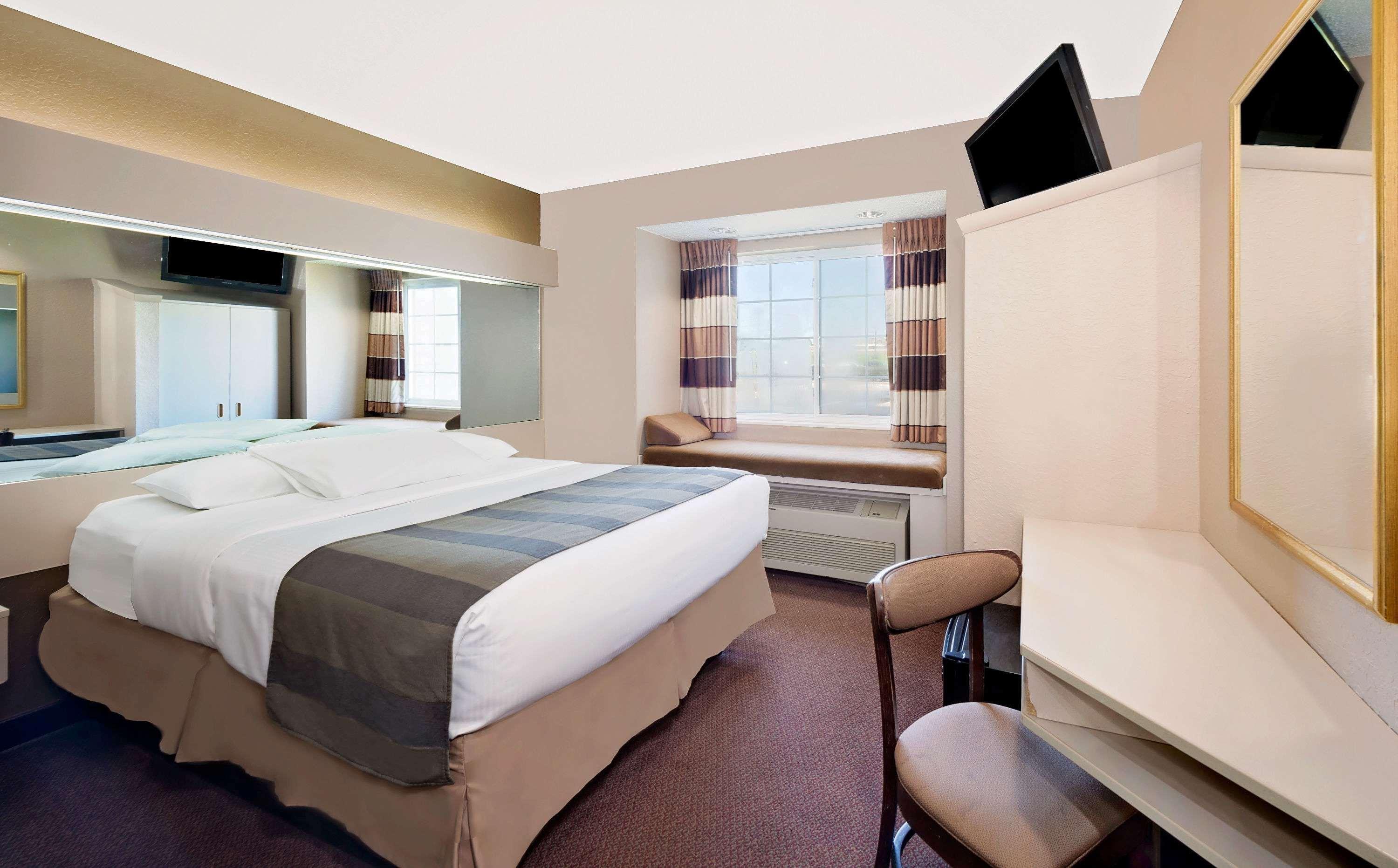 Microtel Inn & Suites By Wyndham Joplin Exterior foto